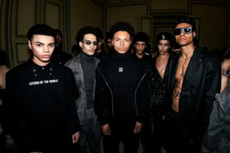 The Room 33 presenta su primera colección en la Semana de la Moda de París