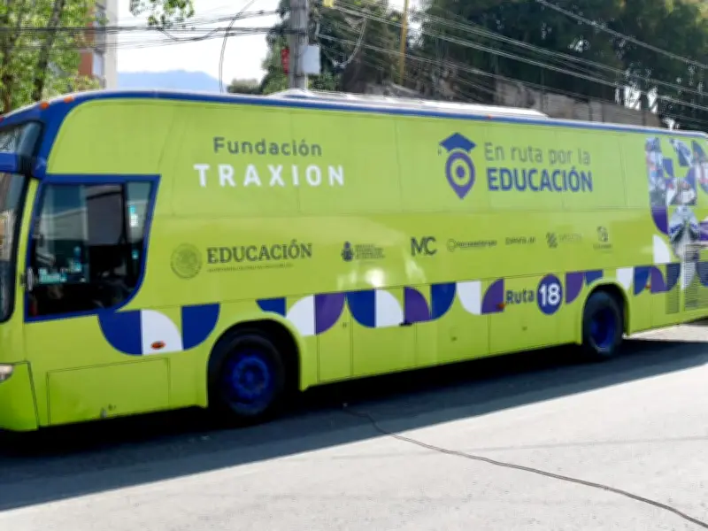 Tlalnepantla lanza aula móvil para combatir analfabetismo en adultos mayores