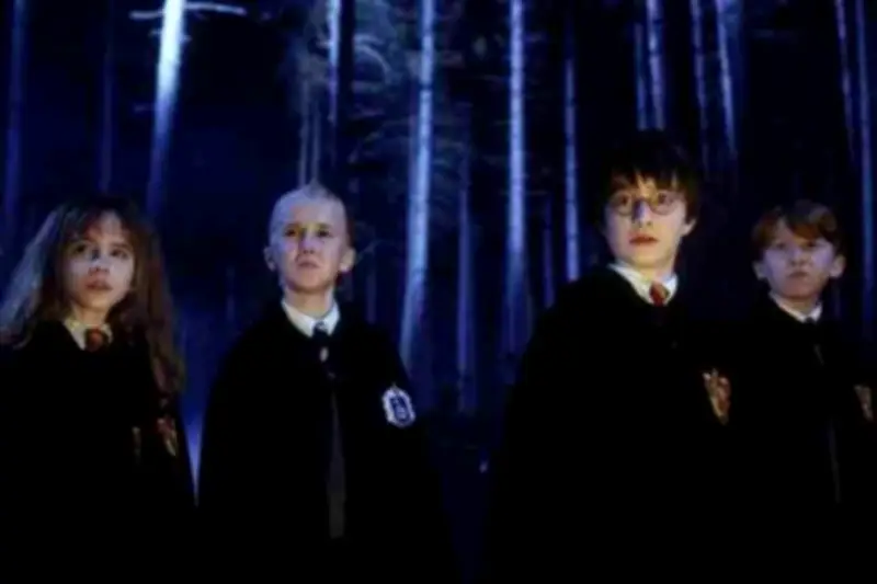 Tom Felton respalda al nuevo Draco Malfoy ante la presión mediática