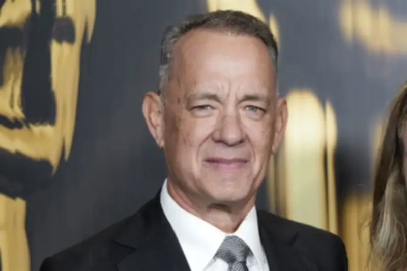 Tom Hanks Protagonizará Película de Béisbol y Buscan a Bad Bunny para Reparto
