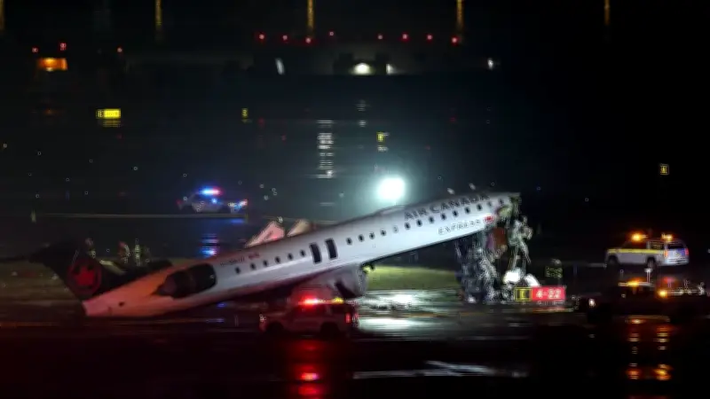 Tragedia Aérea en Nueva York: Dos Pilotos Fallecen en Colisión de Avioneta