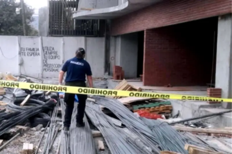 Tragedia en Edificio de Monterrey: Hombre Muere al Caer del Piso 10