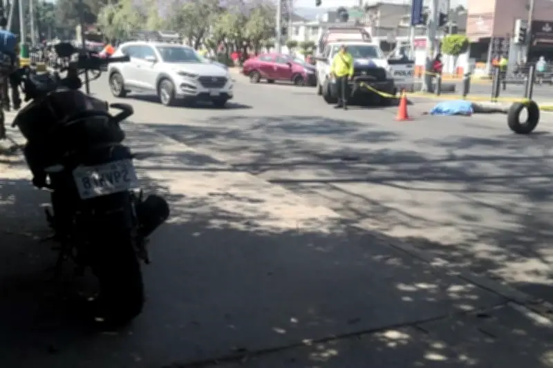 Tragedia vial en Xochimilco: Motociclista pierde la vida tras violento choque