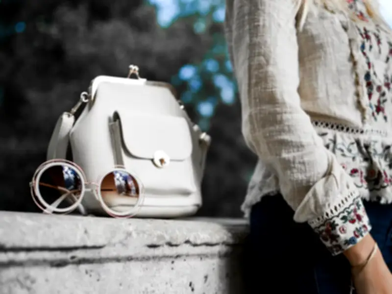 Transforma tu vida con pequeños cambios: bienestar integral desde la moda hasta el hogar