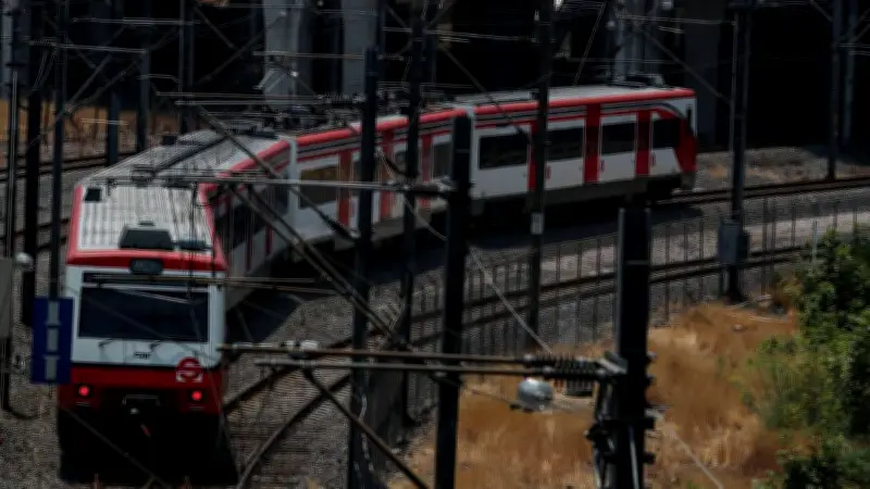 Tren Suburbano reduce velocidad entre Cuautitlán y Tultitlán por afectaciones externas
