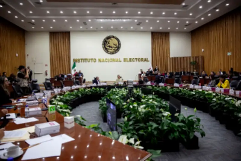 Tres consejeros del INE concluyen mandato tras nueve años de resistencia ante presiones del poder