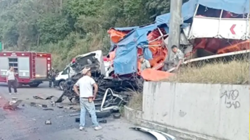 Trágico choque en la México-Toluca deja un muerto y tres heridos en Cuajimalpa