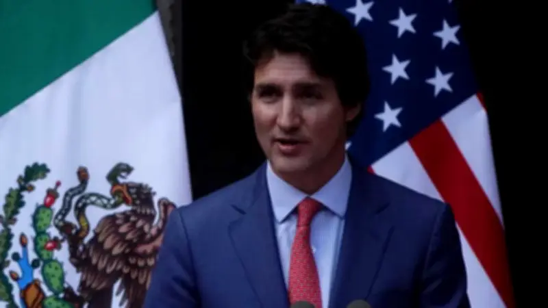 Trudeau reaparece en Cancún y advierte sobre el futuro del T-MEC en convención bancaria