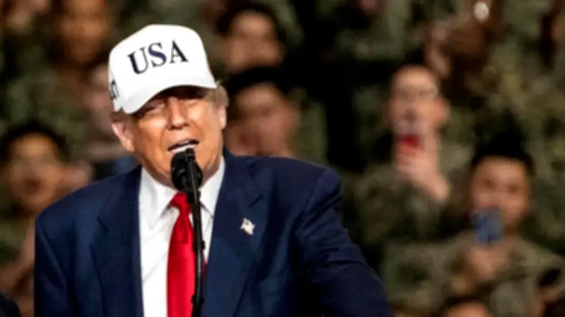 Trump amenaza con destruir principal terminal petrolera de Irán en escalada de tensión