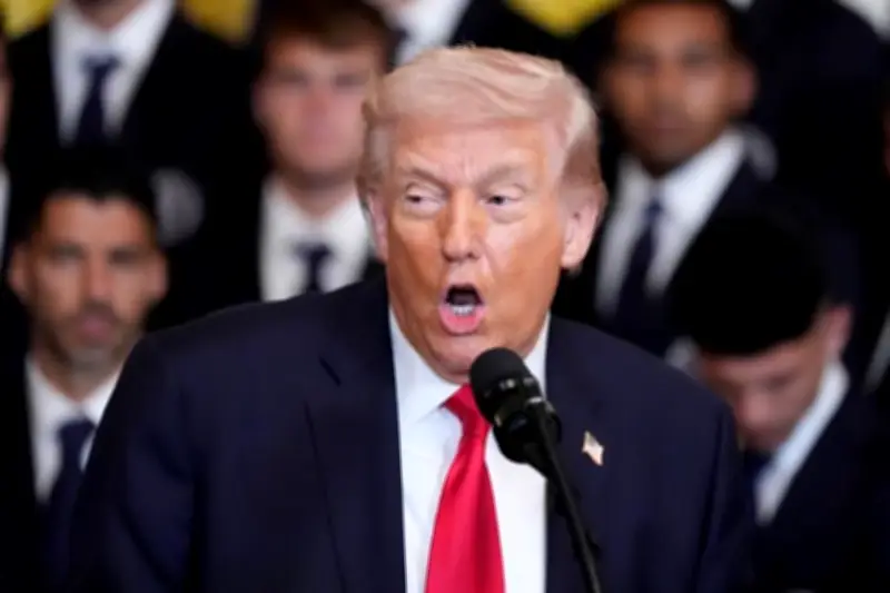 Trump Anuncia Cuadruplicación de Producción de Armas para Fortalecer Capacidad Militar