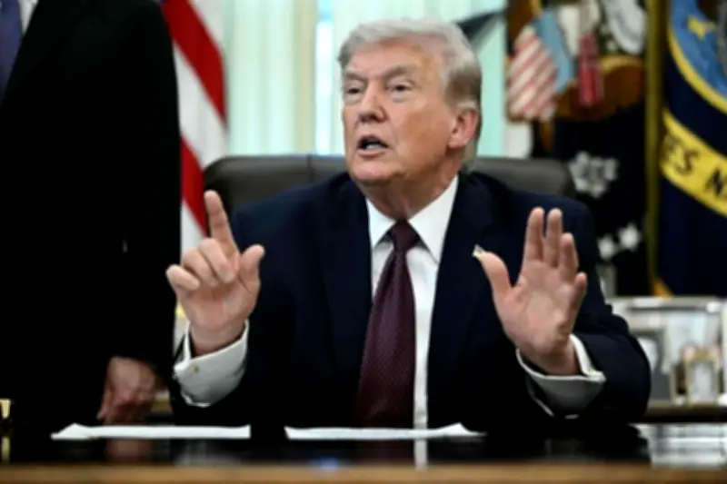 Trump Anuncia Retiro de EU de Acuerdo Nuclear con Irán en Próximas Semanas