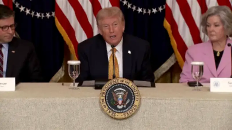 Trump arremete contra aliados occidentales por no enviar buques al estratégico estrecho de Ormuz