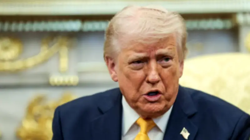 Trump compara bombardeos a Irán con ataque a Pearl Harbor en reunión con Japón