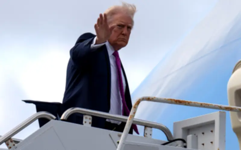 Trump difunde video de ataque militar masivo en medio de escalada bélica con Irán