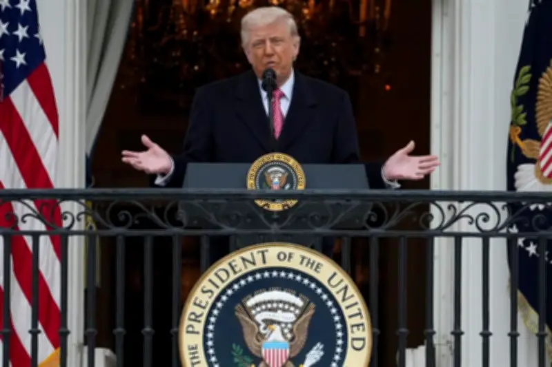 Trump firma decreto para pagar a empleados de TSA durante cierre del gobierno