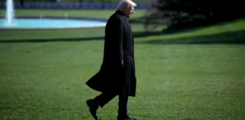 Trump honra a militares fallecidos en guerra con Irán en ceremonia de repatriación