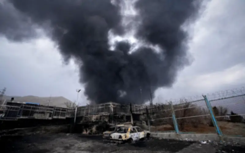 Trump suspende sanciones petroleras para estabilizar precios en medio de guerra en Medio Oriente