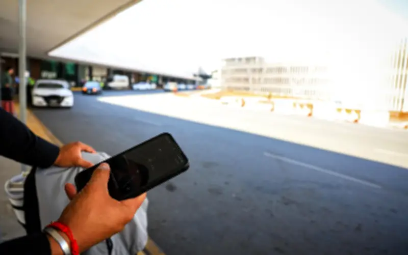 Uber Prohibido en Aeropuertos de México: Guardia Nacional Inicia Operativos
