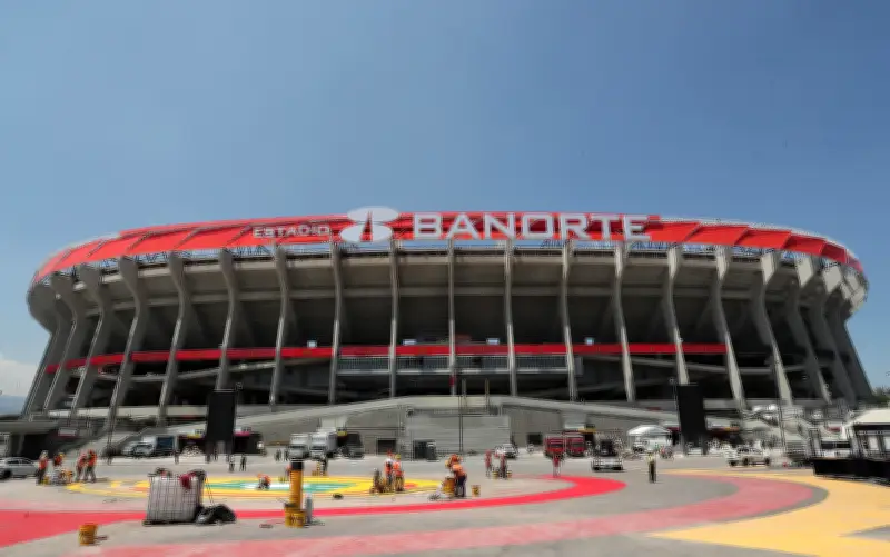 Uber y Didi tendrán zonas exclusivas para dejar pasajeros cerca del Estadio Azteca