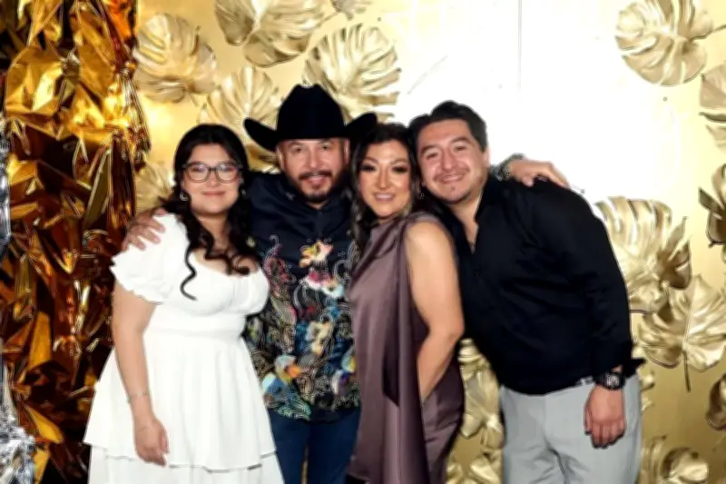 Una Noche Bajo las Estrellas: La Élite de Monterrey Brilla en Exclusiva Gala Social