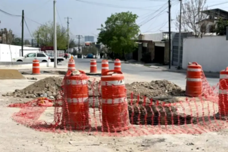 Vecinos de Cumbres protestan por obras pluviales que afectan su vida diaria