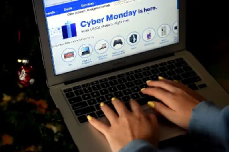 Ventas minoristas en línea crecen 11% en México a pesar de aranceles