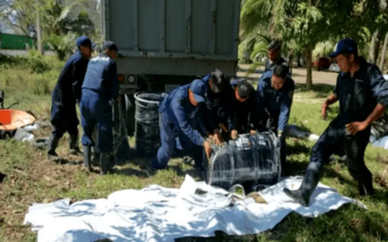 Veracruz y Tabasco movilizan brigadas para limpiar playas contaminadas por hidrocarburo