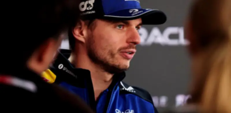 Verstappen expulsa a periodista británico por pregunta sobre incidente en Barcelona