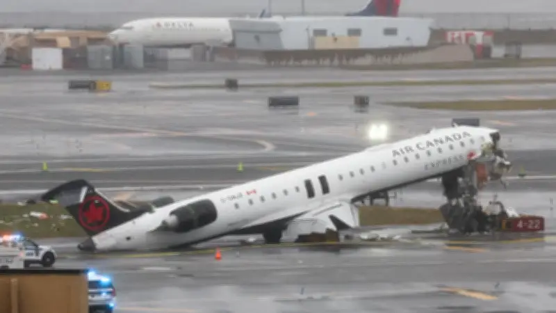 Video capta el momento del choque fatal de avión de Air Canada en aeropuerto de Nueva York