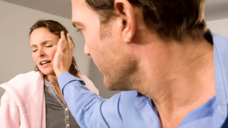 Video viral: Francés golpea a mujer tras discusión vial en la Condesa, CDMX