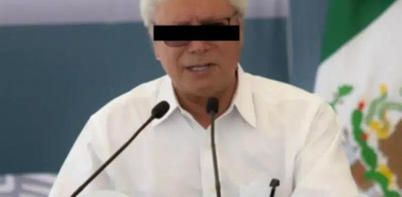 Vinculan a proceso a exgobernador de Baja California por planta fotovoltaica