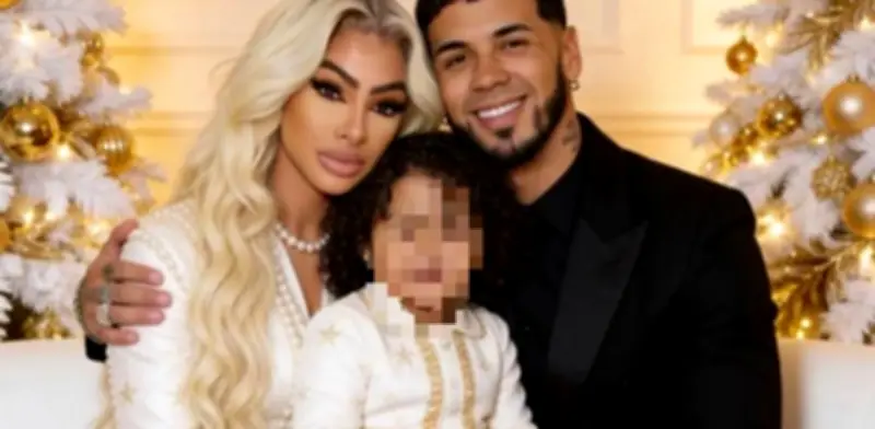 Yailin La Más Viral genera polémica por foto navideña con Anuel AA y acusaciones de inteligencia artificial