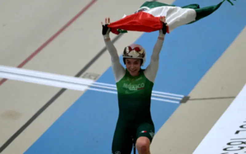 Yareli Acevedo conquista oro en Copa del Mundo de ciclismo de pista en Australia
