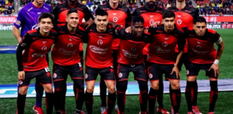 Zapatos rojos o multa millonaria: las reglas internas más excéntricas de Xolos