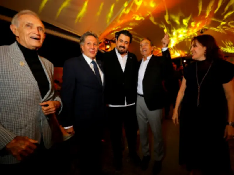 Zapopan recibe a leyendas del Barcelona y Real Madrid en antesala del Mundial