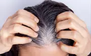 5 Consejos Expertos para Cubrir las Canas sin Dañar la Salud de tu Cabello