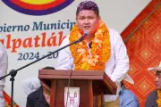 Acusan a alcalde de Xalpatlahuac de intimidar a regidores con amenazas