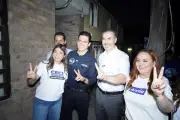 Adrián y Romero Inician Recorrido por Colonias de Monterrey para Escuchar a los Vecinos