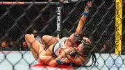 Alexa Grasso noquea brutalmente a Maycee Barber en UFC: victoria impactante en primer round
