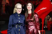 Anne Hathaway y Meryl Streep posan con diseños mexicanos en evento de moda global