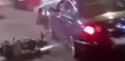 Automovilista arrolla a motociclista y huye tras pasarle el auto encima en Iztacalco