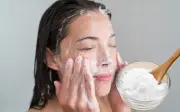 Bicarbonato de sodio como exfoliante casero: beneficios y precauciones para el cuidado de la piel