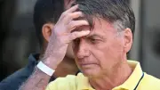 Bolsonaro mejora función renal, pero sigue en terapia intensiva sin fecha de alta
