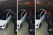 Captan en video un 'cristalazo' en estacionamiento de Cumbres Elite