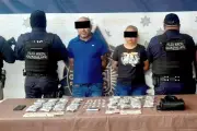 Capturan a pareja con droga; hombre era buscado por homicidio en Nuevo León