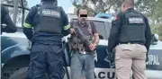 Capturan a presunto integrante de La Familia Michoacana con arma exclusiva del Ejército