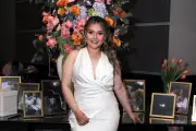 Carolina Villarreal Organiza su Boda con el Apoyo de Familiares y Amigas
