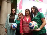 CDMX apunta a récord Guinness con clase masiva de fútbol en el Zócalo capitalino