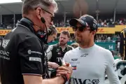 Checo Pérez Admite que el McLaren MCL38 Fue Más Sólido en Japón