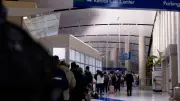 Colapso en Aeropuertos de EE. UU.: Filas de Más de 2 Horas por Falta de Personal